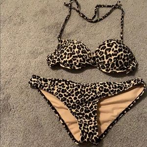 Bathing suit